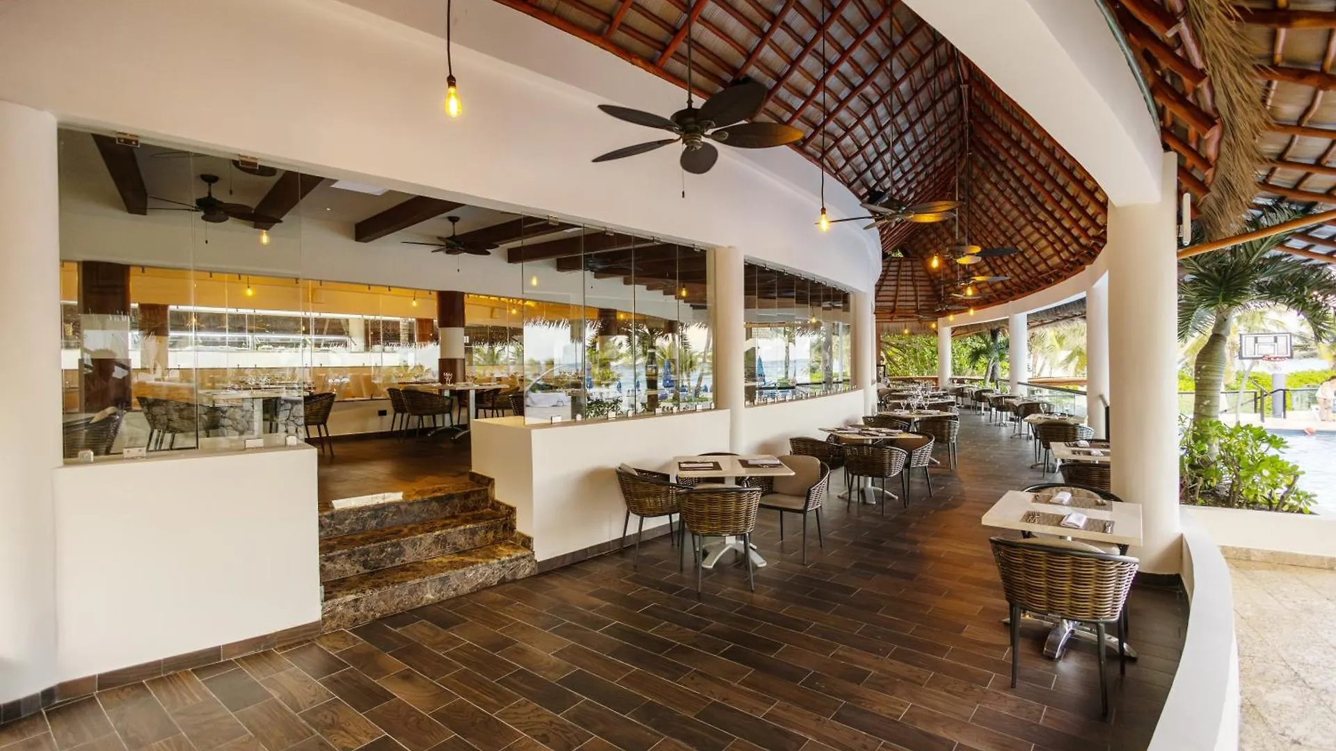 ****  פלאייה דל כרמן The Reef Playacar Beach Resort & Spa מקסיקו