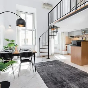 Massena 2 - Great Location Massena Square With Ac Apartment